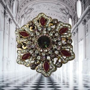 Vintage Inspired Fashion Rhinestone Brooch